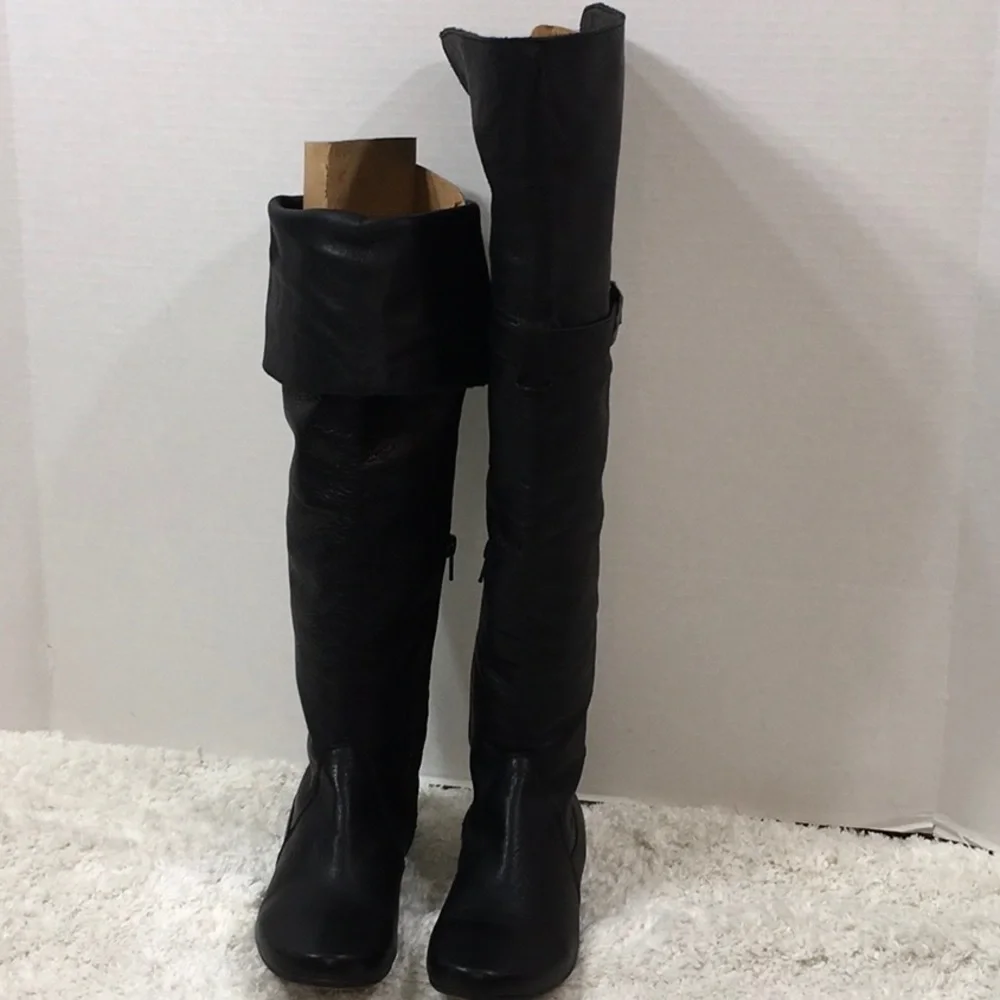 Eric Michael black leather OTK riding boots